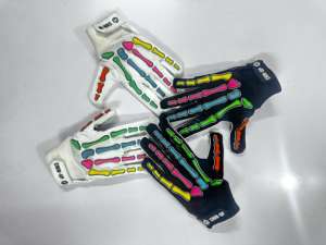 ถุงมือฟุตบอลแบบอเมริกันกำหนดเอง - Product Image 1