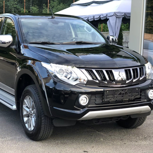 Camioneta Mitsubishi L200 Ultimate 2.4 AT 4x4 Doble Cabina Gasolina/Diésel LHD/RHD Usada Premium 2018-2022 en Venta, Exportación a Todo el Mundo - Product Image 1