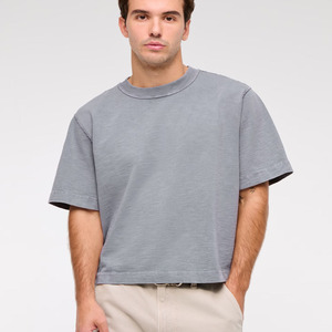 OEM Vente en gros T-shirt pour hommes à col ras du cou épais 100% coton T-shirt court personnalisé coupe carrée motif solide T-shirt court surdimensionné - Product Image 5