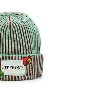 Gorros unisex cálidos y elegantes hechos de acrílico suave, perfectos para el uso en invierno, moda casual o para promoción de marca. - Product Image 2