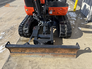 Mini-excavatrice Kubota KX040-4 de 4 tonnes, cabine fermée, mini-pelle compacte, pince hydraulique, pour travaux de construction, neuve. - Product Image 5