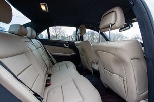 E-C-L-A-S-S E 350 4MATIC 2013 USADO EN EXCELENTES CONDICIONES, 302 HP, 3.5L, TRANSMISIÓN AUTOMÁTICA, LISTO PARA LA VENTA - Product Image 3
