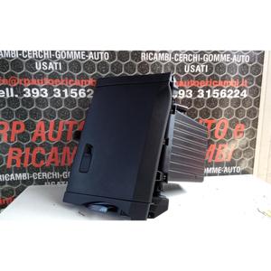 Vano Portaoggetti RENAULT Captur Serie (19>) 685005441R - Product Image 2