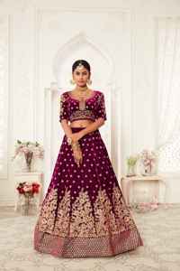 Púrpura oscuro Premium hecho a mano de lujo nupcial Dupatta pesado bordado terciopelo Lehenga para fiestas Bollywood indio pakistaní - Product Image 4