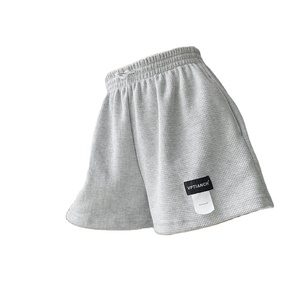 Pantalones cortos deportivos transpirables de ocho colores para mujer, pantalones cortos ajustados para correr, novedad de verano, venta al por mayor, 2021 - Product Image 1