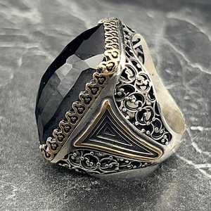 Anillo de Plata de Ley para Hombre Hecho a Mano con Ónix Negro, Estilo Vintage Cuadrado, Grabado de Ojo, Chapado en Oro de 18K, Regalo Único para el Día del Padre - Product Image 4