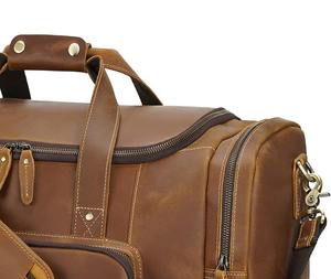 Sac polochon fourre-tout en cuir marron à la mode de style occidental pour voyage sac de nuit unisexe spacieux 23 pouces - Product Image 3