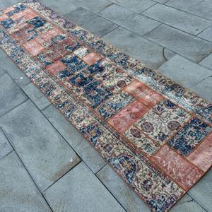 Alfombra de 2.7x10.3 pies, Alfombra Turca Vintage, Alfombra Azul y Roja Sólida - Product Image 4