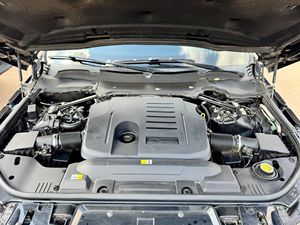 รถยนต์ Range Rover Sport HST ปี 2020 สภาพดีเยี่ยม เครื่องยนต์เทอร์โบ 6 สูบ 395 แรงม้า ระบบขับเคลื่อน 4 ล้อ พร้อมอุปกรณ์ครบครัน ไม่ได้ดัดแปลง - Product Image 6
