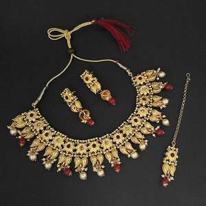 Kriaa <b>Fine</b> <b>Jewelry</b> <b>Set</b> Gold-Plated Maroon Austrian Stone Necklace with Maang Tikka-1107992B - Product Image 1