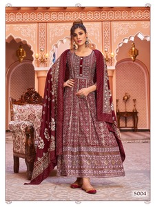 ชุดผ้าเรยอนพร้อมแผ่นฟอยล์สีทองพิมพ์ลาย kurti กับ dupatta สำหรับงานแต่งงานงานปาร์ตี้กลางแจ้ง - Product Image 6