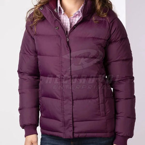 Chaqueta acolchada de poliéster con logotipo personalizado al por mayor para mujer, chaqueta acolchada impermeable para uso en exteriores para mujer - Product Image 4