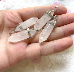 Último colgante de lápiz de cuarzo transparente, venta al por mayor, colgantes de Chakra a la venta, collar de ágata de Alif Crystal and Agate EN LA India - Product Image 2