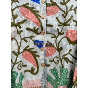 Hermoso abrigo de bordado Floral Unisex mano India Suzani bordado borde crudo Kantha chaqueta impresa tela de algodón regalo especial - Product Image 5