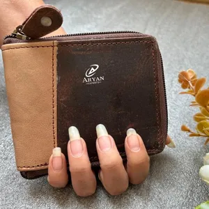 नई असली हस्तनिर्मित ब्राउन व्यथित चमड़े महिलाओं के पर्स स्टाइलिश आदर्श आकार एटीएम कार्ड धारक चमड़े के छोटे जेब के साथ फ्रेम
