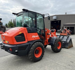 รถ R640 2022ล้อขาย Kubota-ความแม่นยำพลังและความสะดวกสบายที่ทันสมัย - Product Image 1