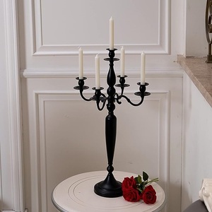 Candélabre de luxe fait à la main nouveau design de haute qualité en laiton métal candélabre bougeoir pour la décoration de mariage - Product Image 3