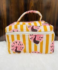 Bolsa de Maquillaje Vintage Acolchada de Algodón Le Souvenirs, con Cierre de Cremallera y Bolsillos Interiores, Resistente al Agua y Duradera - Product Image 1