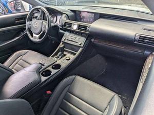 Utilisé 2018 Lex-us RC300 Base - Product Image 3