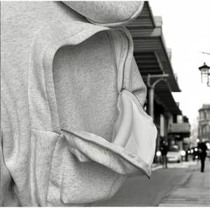 OEM personalizado mochila Zip up sudaderas con capucha en blanco pesado de gran tamaño 400 Gsm francés Terry algodón hombres recortada Boxy Zip up Hoodie - Product Image 4