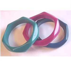 Venta al por mayor ancho grueso brazaletes de resina dura accesorios joyería redonda al por mayor barato Vintage en forma de moda brazalete de resina - Product Image 5