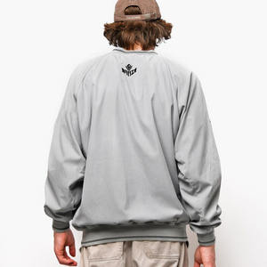 Chaqueta Bomber Unisex Premium Personalizada con Cuello en V, Elegante Sudadera Gris con Puños Acanalados para Hombre y Mujer - Product Image 2