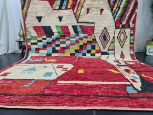 พรมปูสไตล์โมร็อกโกสีแดงทำด้วยมืองานเย็บปะแบบ Azilal ลาเท็กซ์สไตล์โบฮีเมียนสวยลายแอบสแตรกสำหรับใช้ในบ้าน - Product Image 2