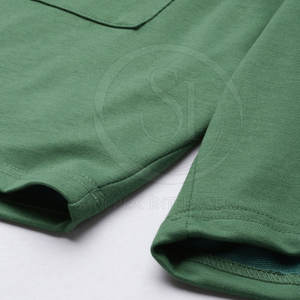 กางเกงขาสั้นผู้ชายเอวกลางผ้าฝ้าย ดีไซน์ล่าสุด แห้งเร็ว ระบายอากาศได้ดี น้ำหนักเบา สวมใส่สบาย คุณภาพสูง สีพื้น - Product Image 6