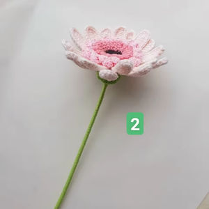 Flor de ganchillo hecha a mano Flores de lana tejidas artificiales Paquete flocado Regalo hecho a mano - Product Image 5