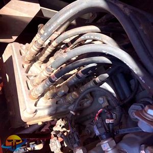 Vente flash : Mini-excavatrice amphibie d'occasion Hitachi ZX870-5G en stock, machine d'occasion - Product Image 5