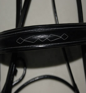 Brida enrollada de cuero de nuevo diseño Hecho hermoso cuero de búfalo curtido vegetal Colección ecuestre Riendas exclusivas de doma - Product Image 3