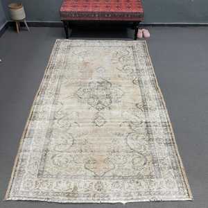 Turkish Area Rug 4.7x8.1 ft, Gray <b>Brown</b> Floral Rug <b>Wool</b> - Product Image 1