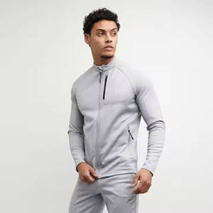 2025 nouveauté hommes qualité supérieure brodé sweat haut respirant Logo personnalisé à la mode solide motif hivers à capuche - Product Image 5