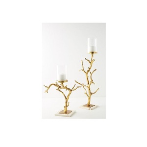 Porte-bougie en métal créatif 2025 pour la décoration de table centrale, la décoration de fond de mariage, l'installation d'éclairage de fête et les cadeaux - Product Image 1