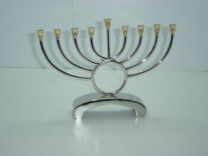 Candelabro Tradicional de Plata con Forma de Estrella para Menorá, Candelabro Religioso para Decoración del Hogar a un Precio Accesible - Product Image 5