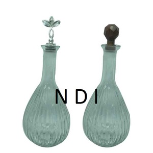 Bouteille de parfum en verre décorative faite à la main de style moderne Conteneur de parfum liquide de forme personnalisée Bouteilles en verre décoratives - Product Image 4