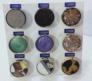 ลูกบิดประตูหินอ่อนดีไซน์ตามหลักสรีรศาสตร์ที่หรูหราทนทานเป็นอมตะสำหรับที่อยู่อาศัยและเชิงพาณิชย์แบบพรีเมี่ยม - Product Image 3