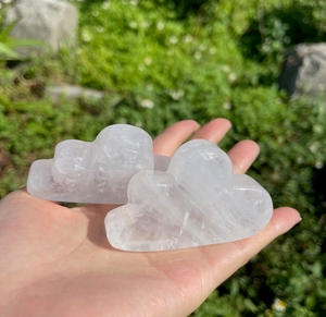 Cristal de Cuarzo Transparente Tallado a Mano en Forma de Nube, Artesanía de Cristal para Decoración y Regalo, Piedra Increíblemente Confortante y Apoyadora, Gujarat - Product Image 6