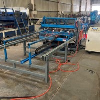 Machine de soudage entièrement automatique haute performance pour la production de fils d'acier, de grillages et de clôtures