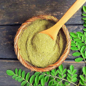 Fabricantes Indios de Polvo de Hoja Verde de Alta Calidad, Empaque Personalizado de Calidad Superior, Extracto de Hoja de Moringa Puro y Natural - Product Image 1