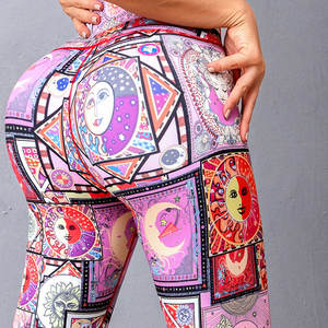 Leggings en tissu extensible personnalisable avec logo OEM pour femmes avec technique de strass pour cadeaux de fitness et de sport - Product Image 4