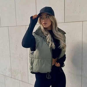 Hot Sale Winter Lady Puffer Vest Plus Size Cropped Windbreaker Contrast Sleeves <b>Quilted</b> Plain Dyed Woman's Fashion Jackets - Product Image 2