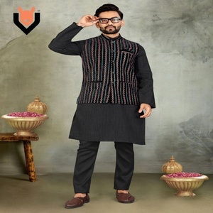 Traje de Boda para Hombre, Kurta Payjama de Seda con Bordado de Hilo y Lentejuelas, Calidad de Exportación India, Suministro de Fábrica al por Mayor - Product Image 1