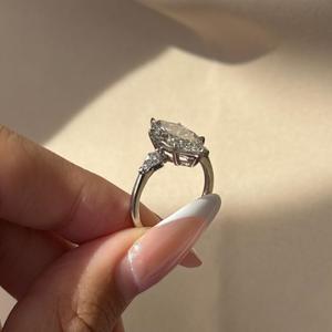 Venta al por mayor exclusiva de lujo 10K blanco amarillo oro rosa Moissanite anillos de boda corte brillante E Color 2,5 quilates VVS2 proveedor OEM - Product Image 2