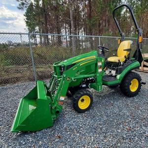 Mini Tractor Agrícola John Deere 1025R, Motor Diésel de 70HP, 4x4, Máquina Compacta de Potencia con 1 Año de Garantía - Product Image 3