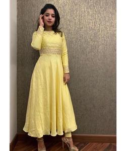 Vestido de seda bordado pesado alfanumero estilo de diseñador de Bollywood entrega en la puerta mundial disponible a precio mayorista ropa - Product Image 4