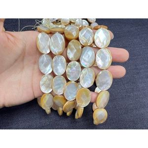 Chaîne de perles de coquillage ovales facettées - Perles en vrac - Product Image 6