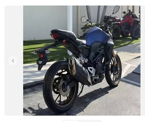 Motocicleta Deportiva Honda CB300R ABS 2022 de Primera Categoría, Lista para Usar - Product Image 1
