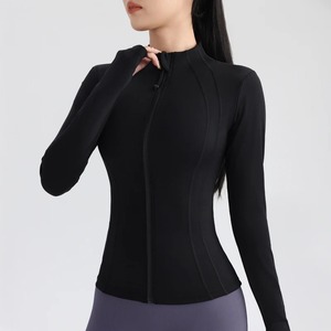 Cintura media elástica sin costuras sólido transpirable Yoga desgaste mujeres Fitness gimnasio ropa entrenamiento 2 piezas conjunto pantalones cortos sin mangas - Product Image 3