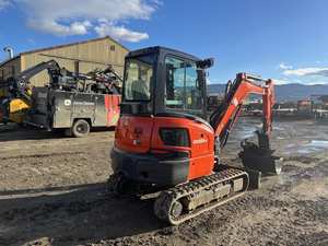 Miniexcavadora Kubota KX033-4 2019 - Potente Excavadora Compacta de 3.3 Toneladas para Construcción y Paisajismo - Product Image 5